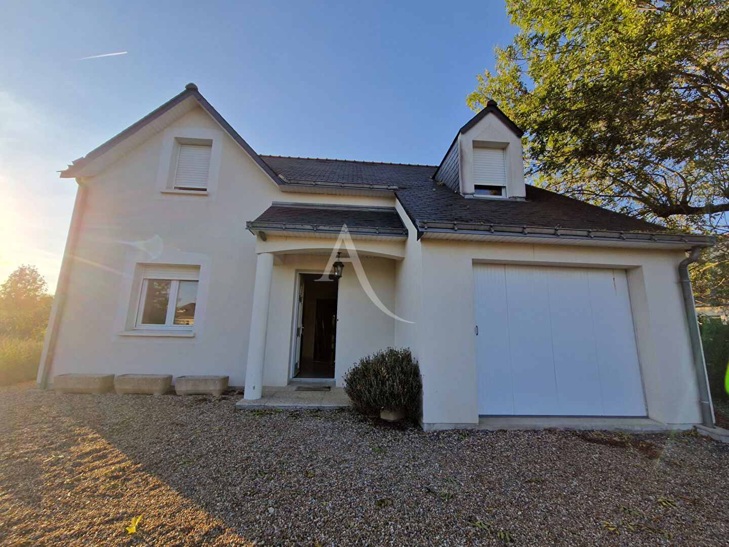 Maison Juigne Sur Loire 5 pièce(s) 113.43 m2