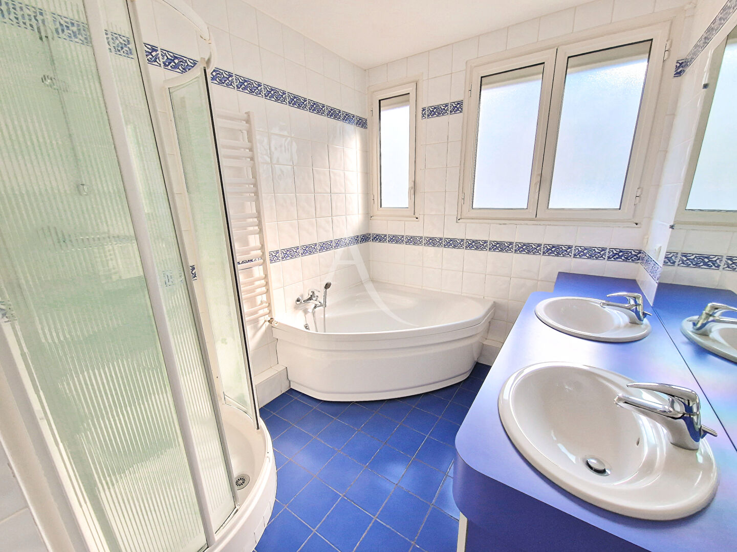 Photo Angers Ralliement / rue d'Alsace appartement  type V  3 chambres image 5/6