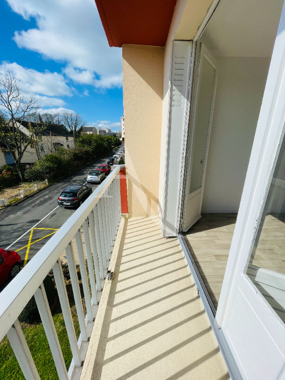 Photo RESIDENCE DU PUY GARNIER - T2 NON MEUBLE - DISPONIBLE AU 17/01 image 3/6