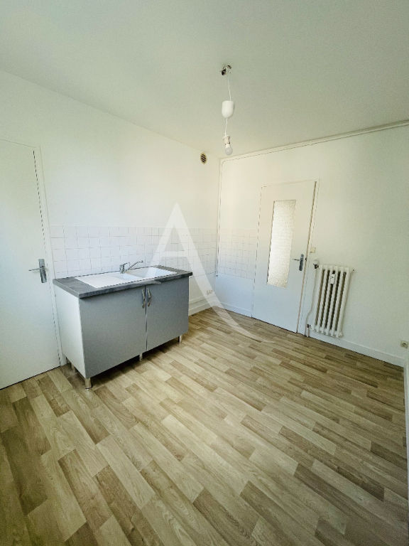 Photo RESIDENCE DU PUY GARNIER - T2 NON MEUBLE - DISPONIBLE AU 17/01 image 4/6