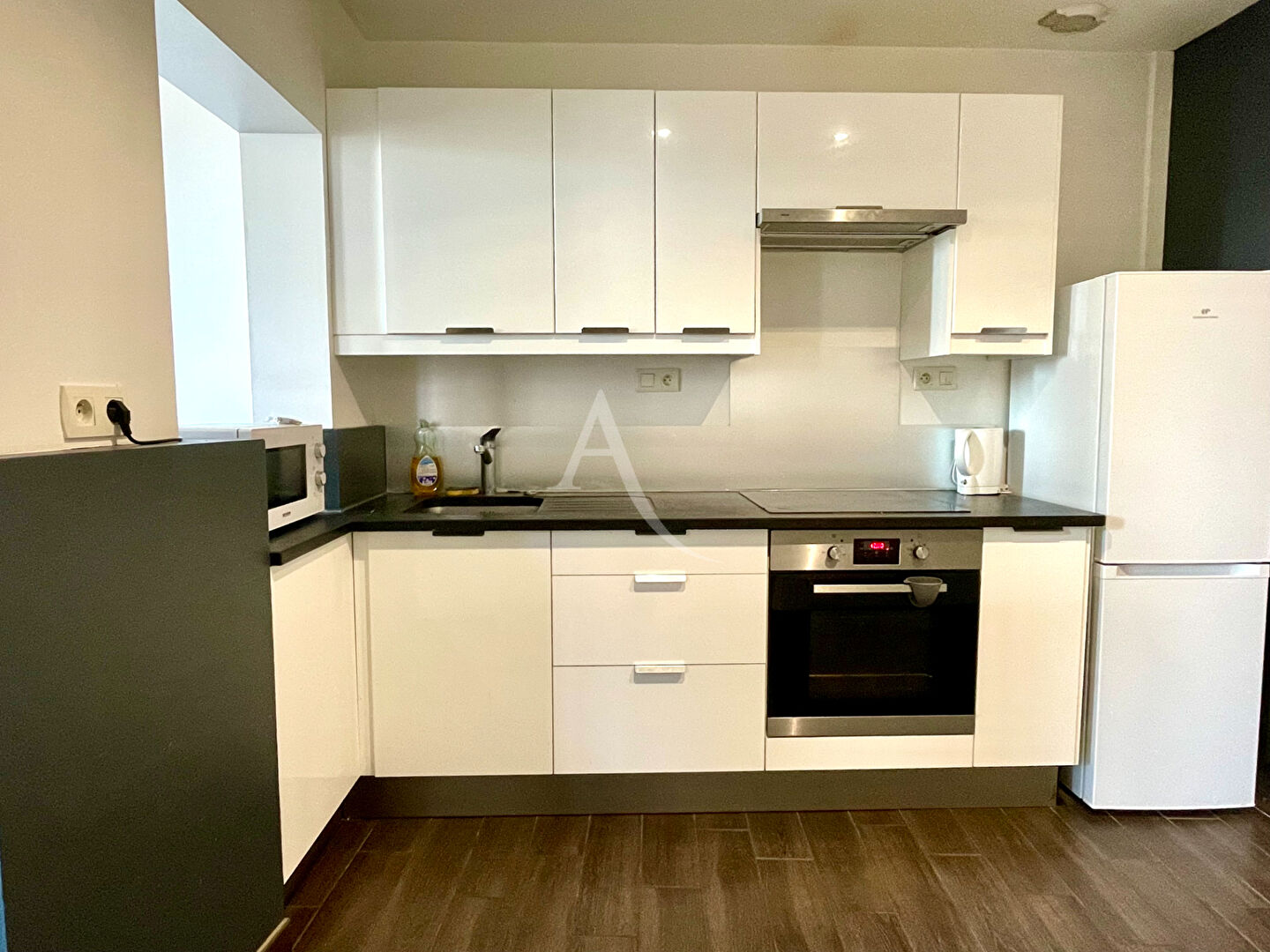 Photo DOUTRE - T3 MEUBLE DISPONIBLE DE SUITE image 3/6