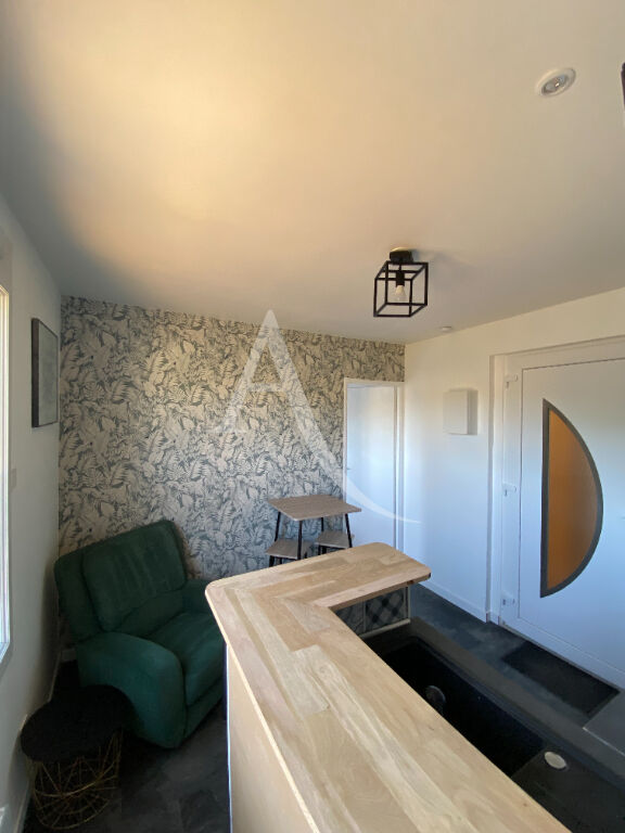 Photo SECTEUR DOUTRE - APPARTEMENT T2 MEUBLE - DISPONIBLE LE 14/11 - TOUTES CHARGES COMPRISES image 4/4