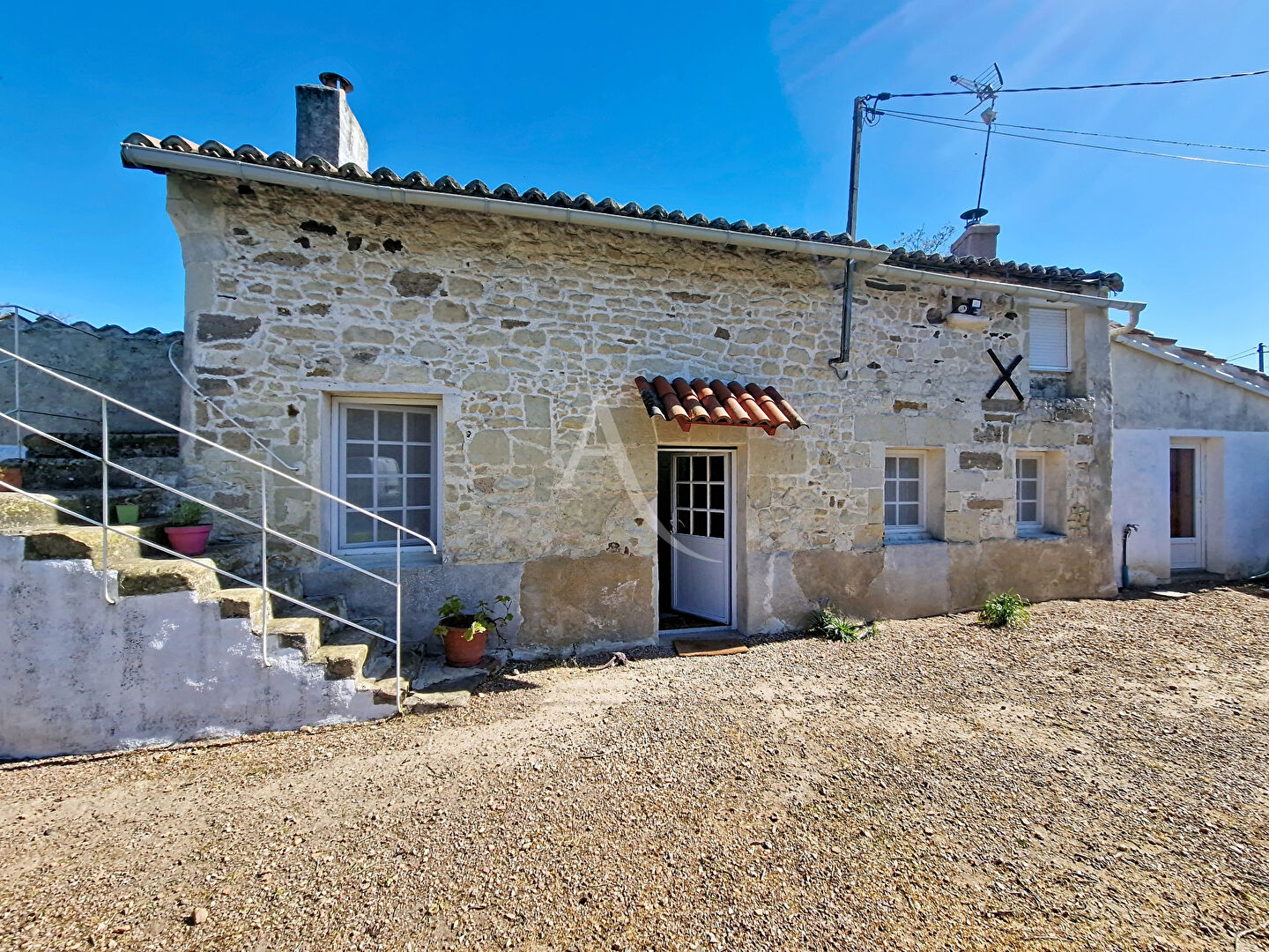 Agence immobilière de L'ADRESSE 49 - L'ADRESSE DE DOUE