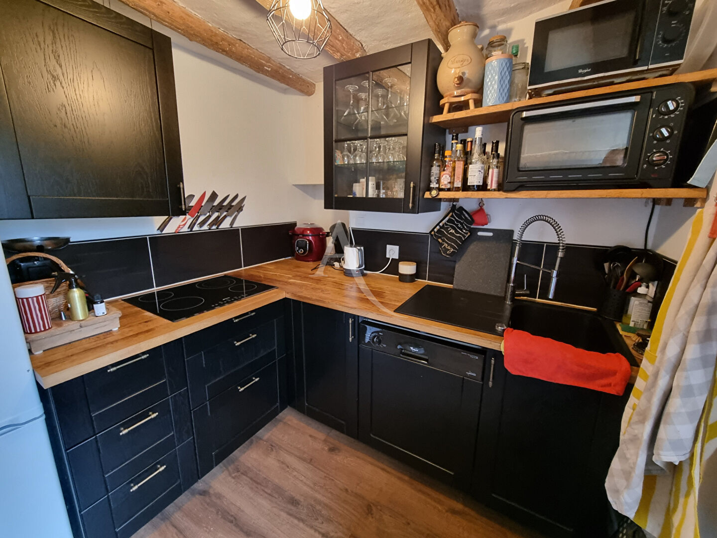 Agence immobilière de 
 L'ADRESSE 49 - L'ADRESSE CHALONNES SUR LOIRE 
