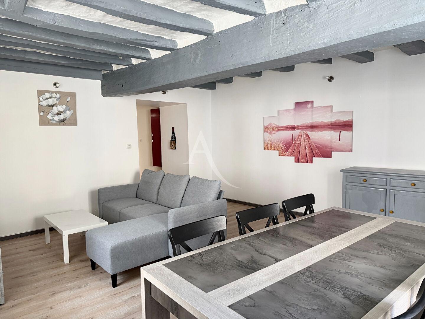 Agence immobilière de 
 L'ADRESSE 49 - L'ADRESSE CHALONNES SUR LOIRE 
