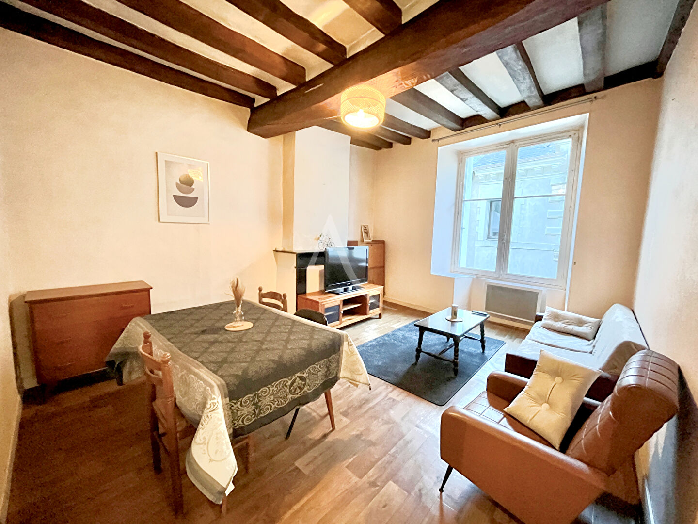 Agence immobilière de L'ADRESSE CHÂTEAU GONTIER