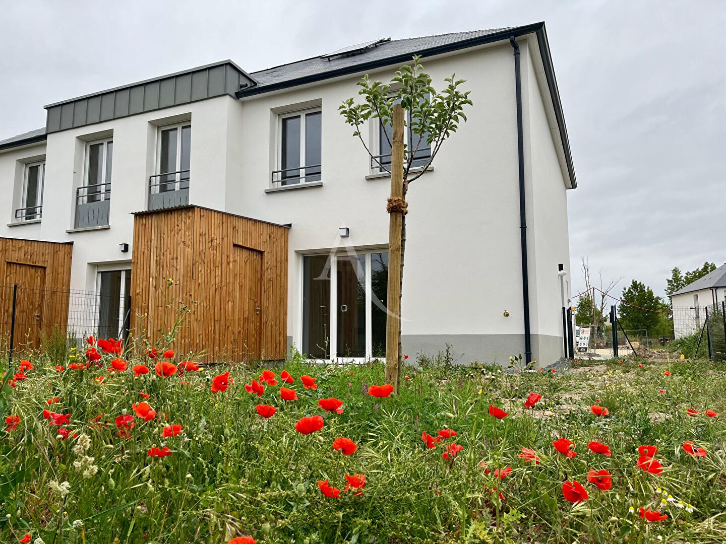 Agence immobilière de L'ADRESSE 49 - L'ADRESSE DE SAINT-BARTHELEMY