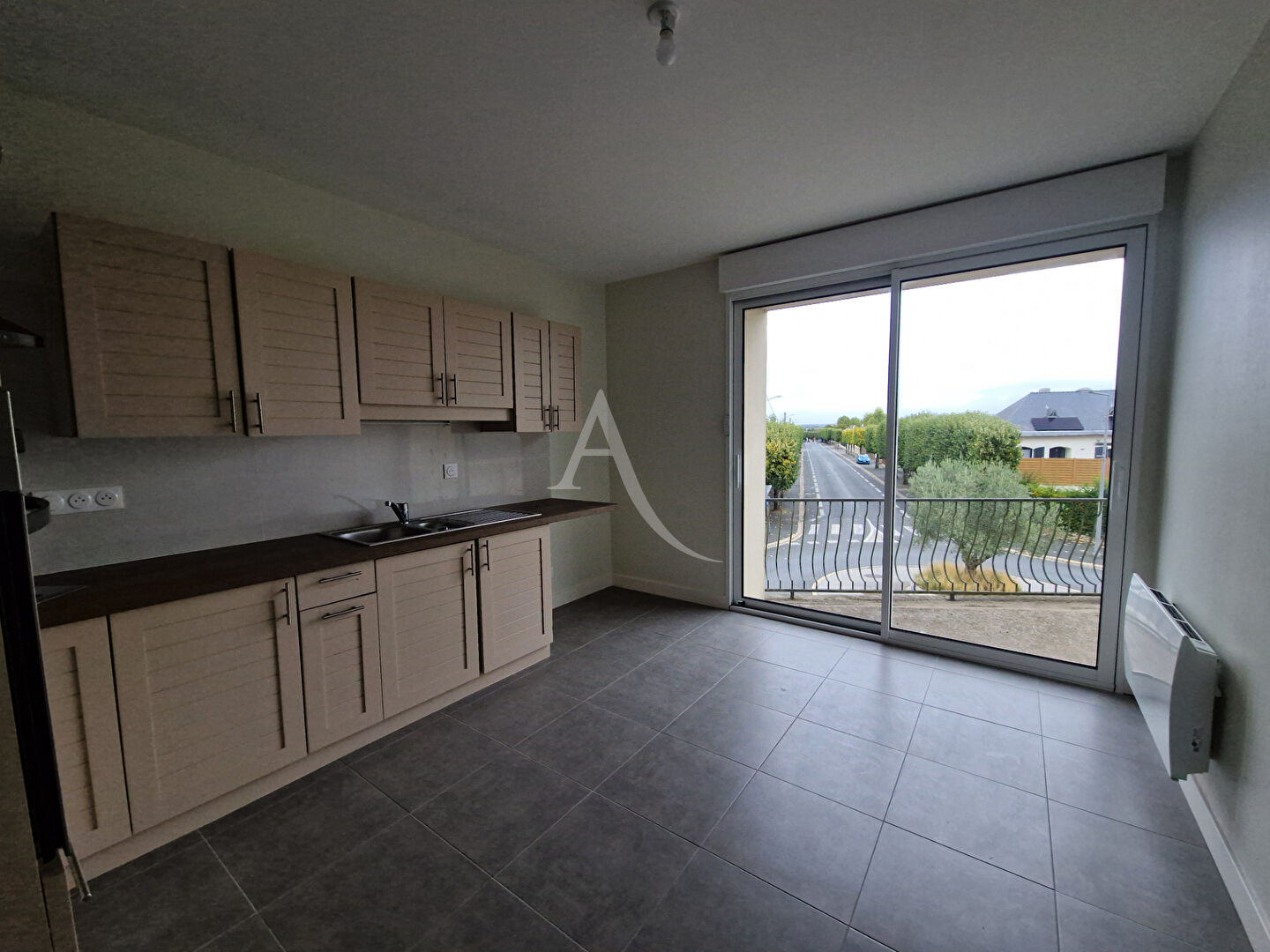 Photo Appartement Doue En Anjou 4 pièce(s) 110 m2 image 6/6