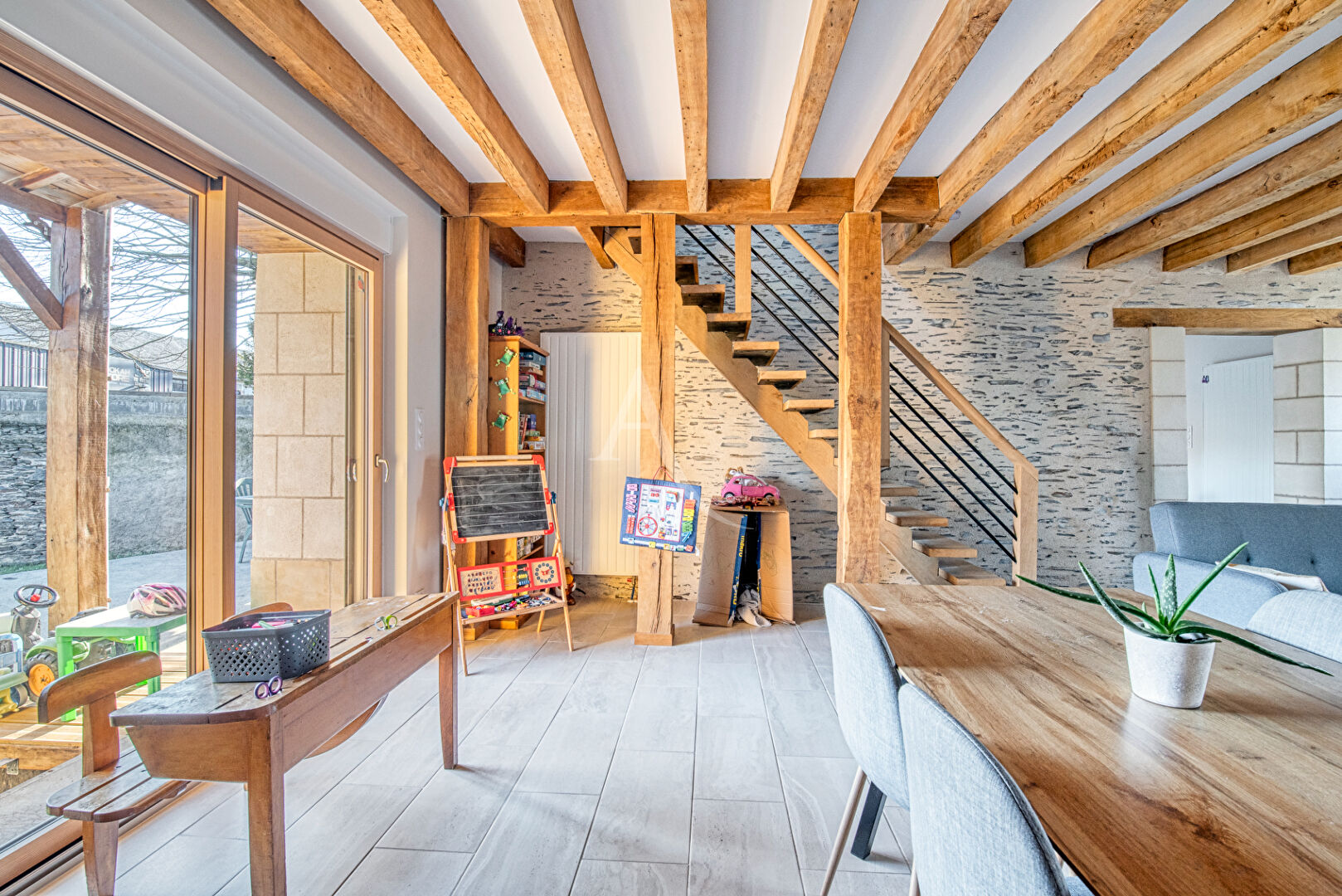 Photo Maison Trelaze 5 pièce(s) 170 m2 image 5/6