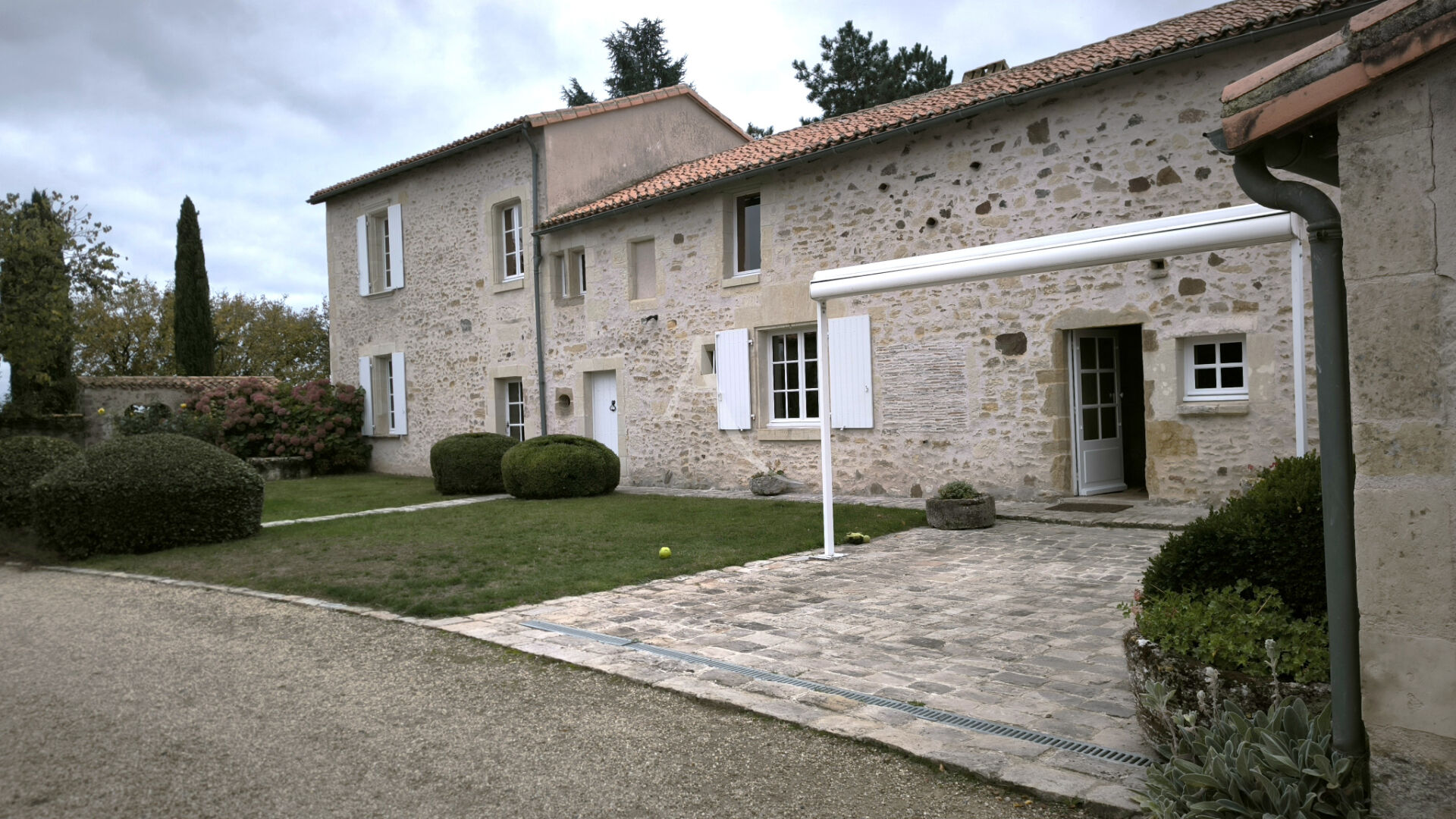Maison ARGENTON L'EGLISE 5 pièce(s) 225 m2