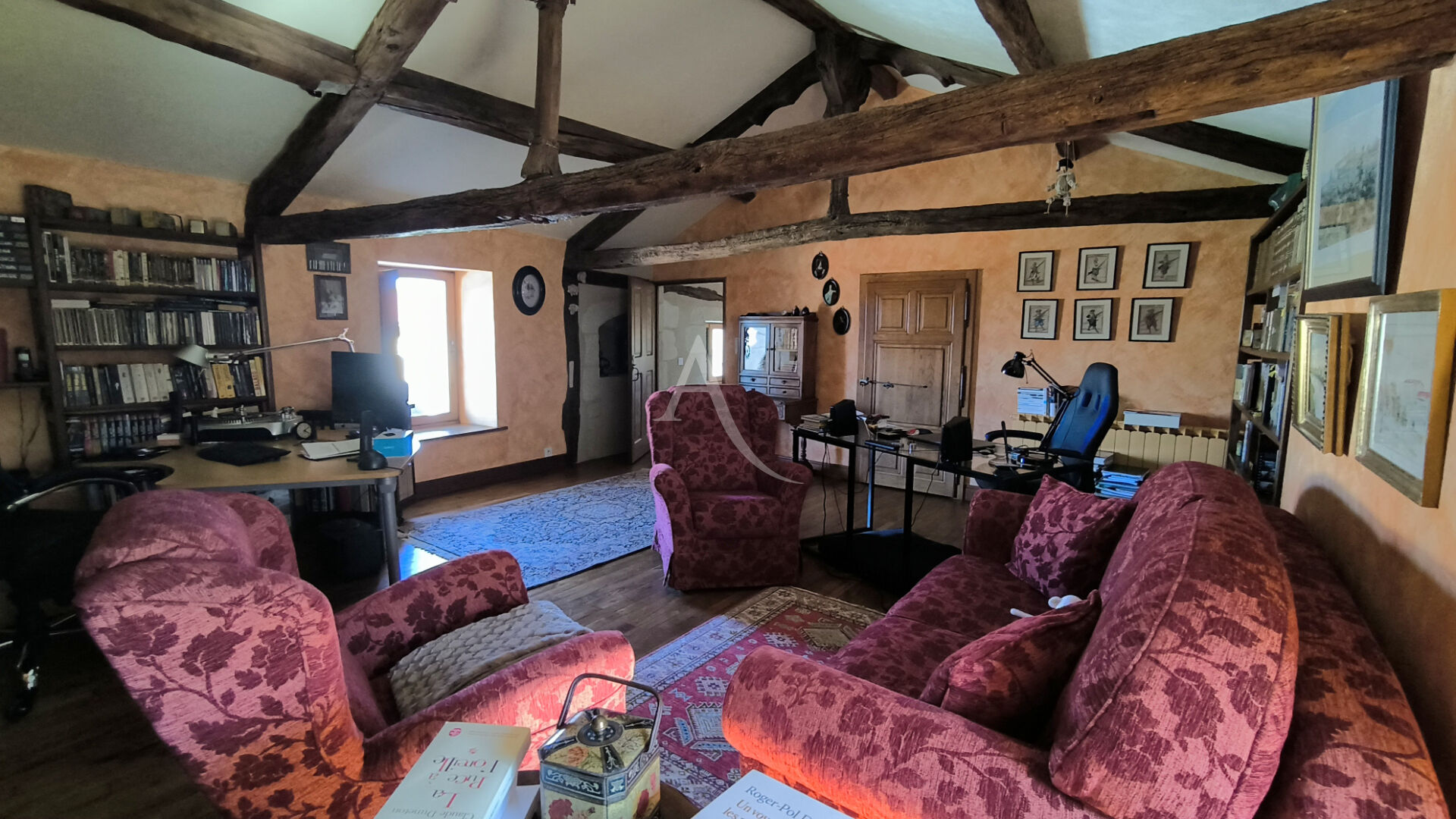 Photo Maison ARGENTON L'EGLISE 5 pièce(s) 225 m2 image 6/6