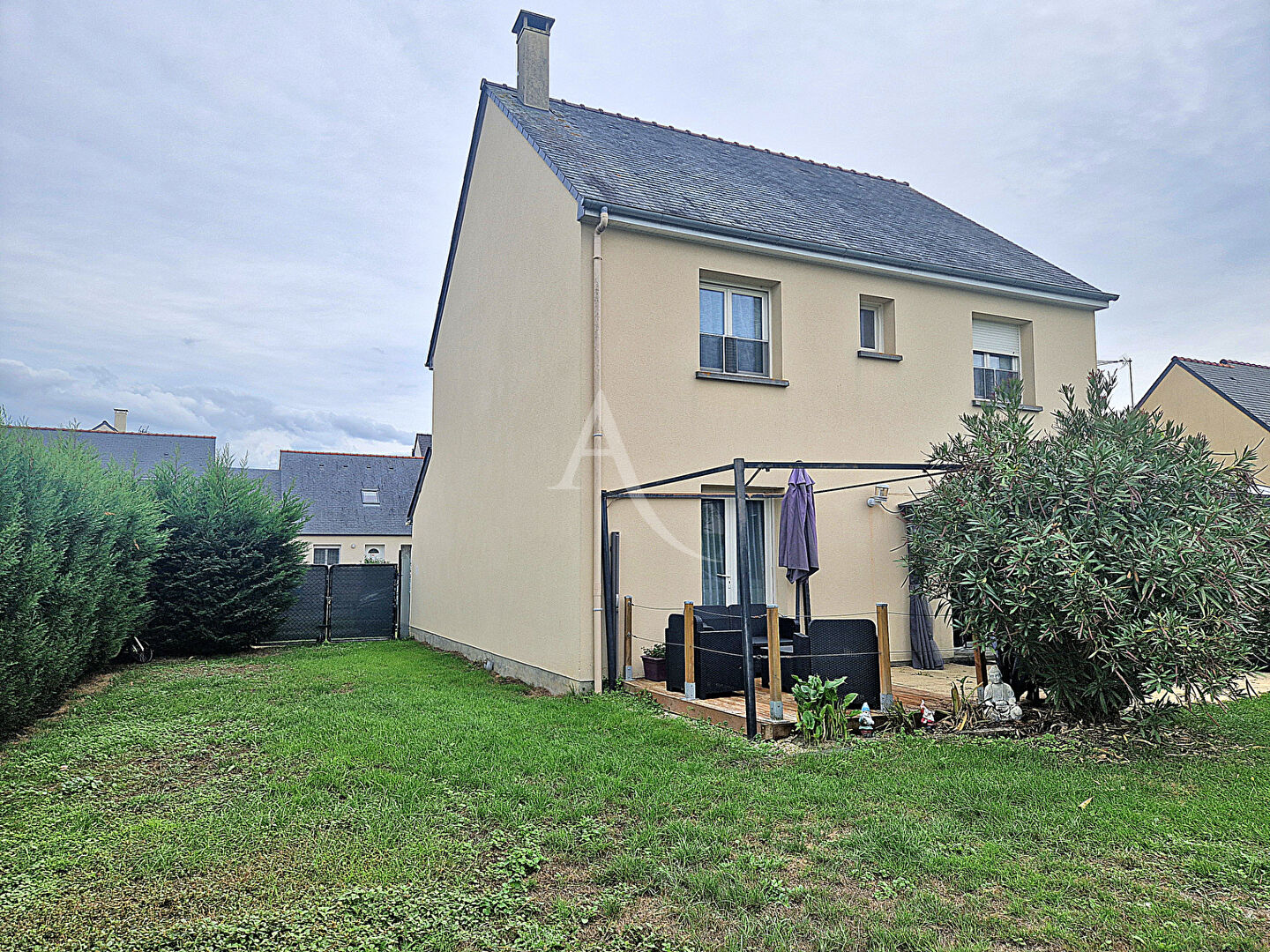 Photo À VENDRE - Maison familiale à Châteauneuf-sur-Sarthe image 2/6