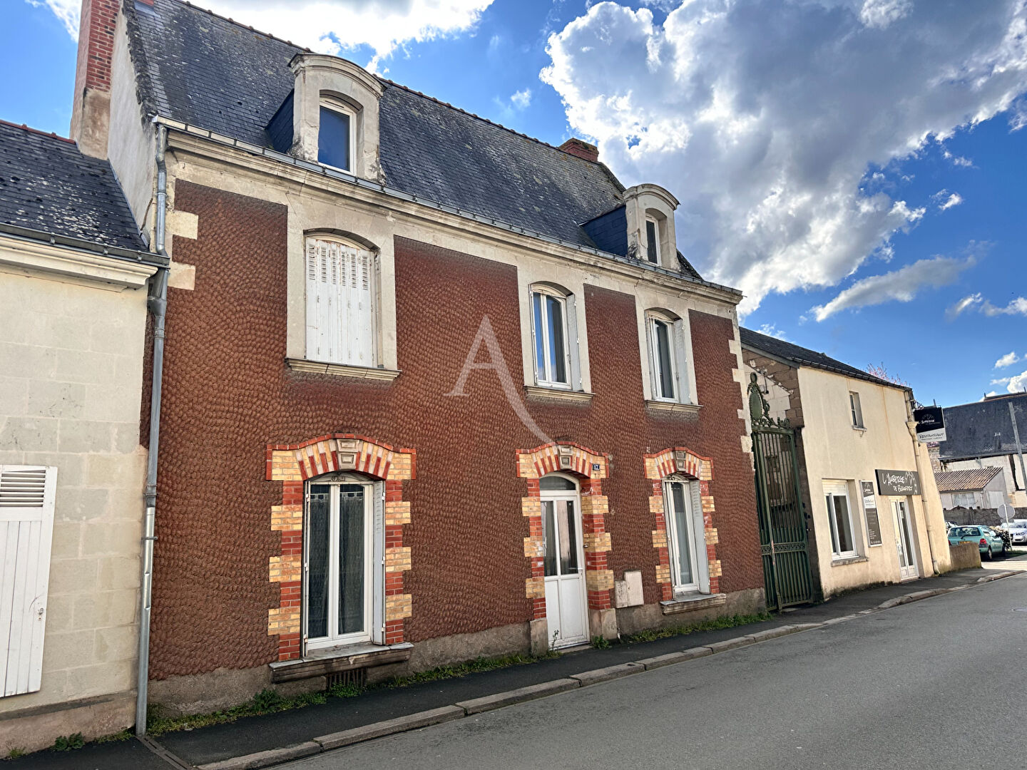Agence immobilière de L'ADRESSE 49 - L'ADRESSE DE BEAUFORT EN VALLEE