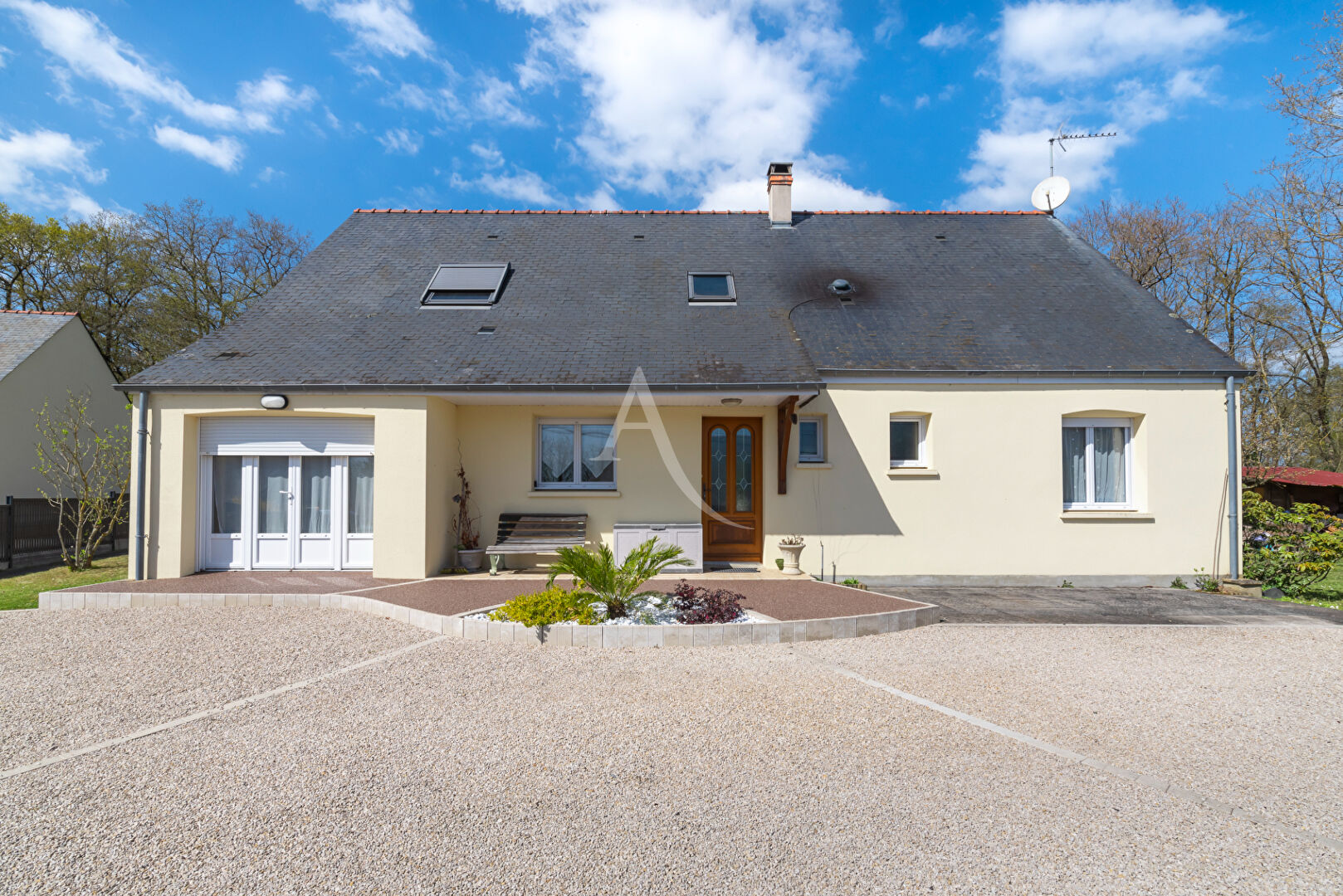 Agence immobilière de L'ADRESSE 49 - L'ADRESSE DE SAINT-BARTHELEMY