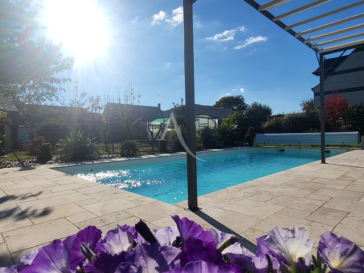 Agence immobilière de 
 L'ADRESSE 49 - L'ADRESSE CHALONNES SUR LOIRE 
