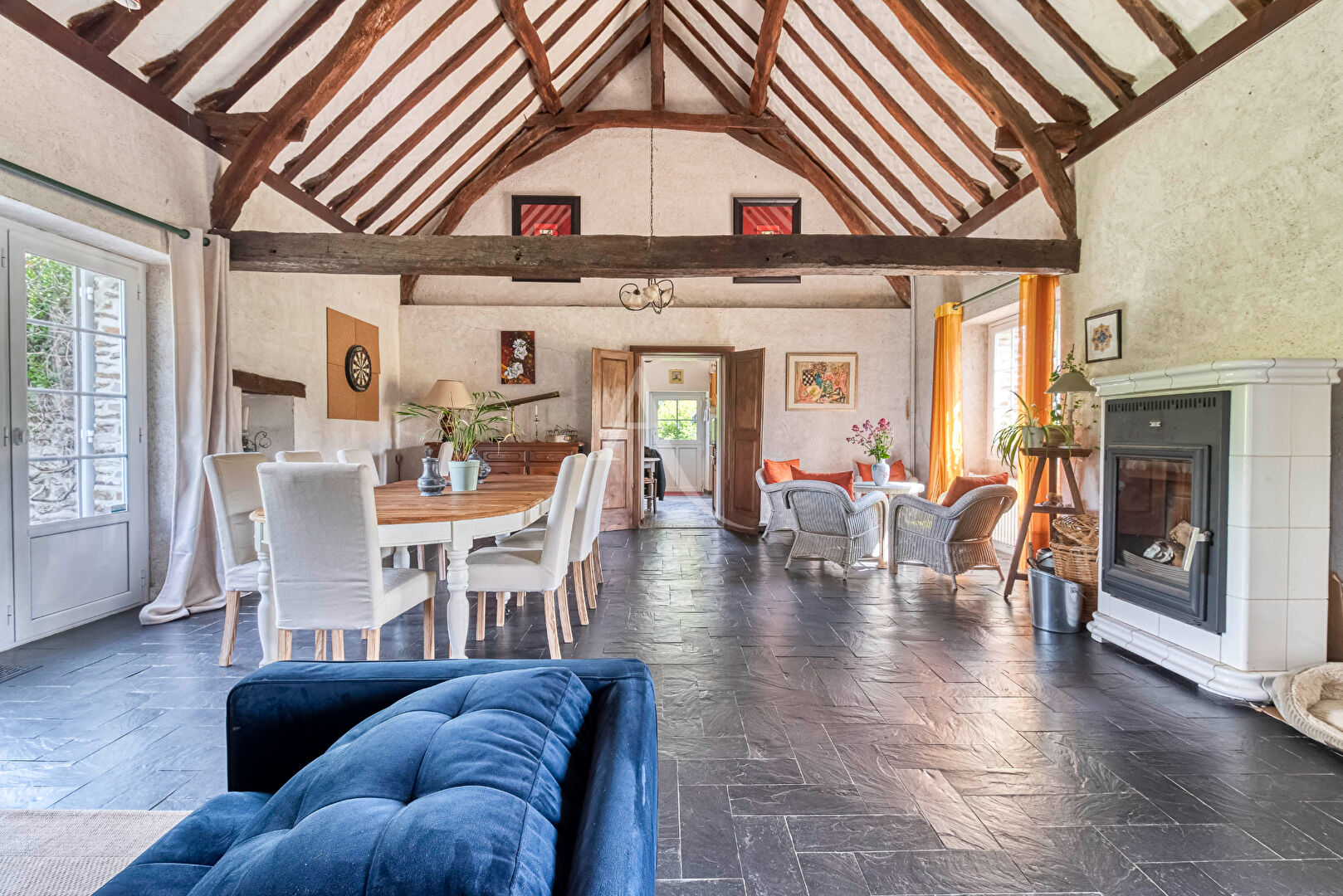 Agence immobilière de 
 L'ADRESSE 49 - L'ADRESSE CHALONNES SUR LOIRE 
