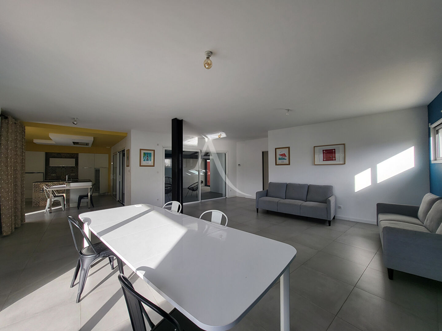 À vendre,  Maison moderne à Cholet, quartier Val de Moine