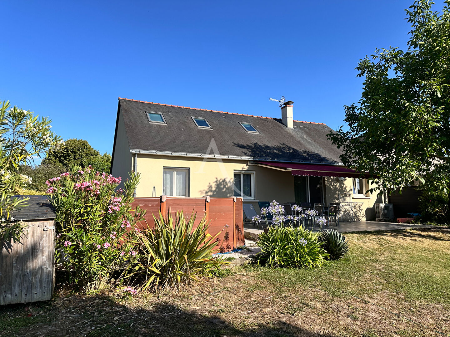 Agence immobilière de L'ADRESSE 49 - L'ADRESSE DE BEAUFORT EN VALLEE