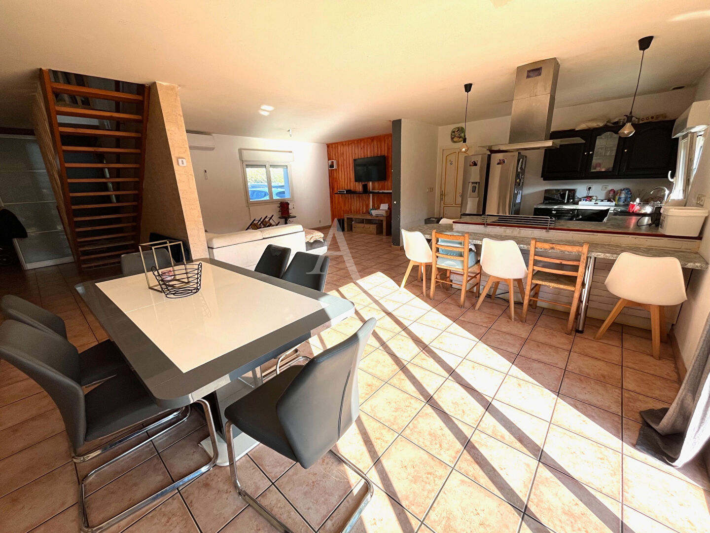 Photo Maison Montigne Le Brillant 7 pièce(s) 185 m2 image 4/6