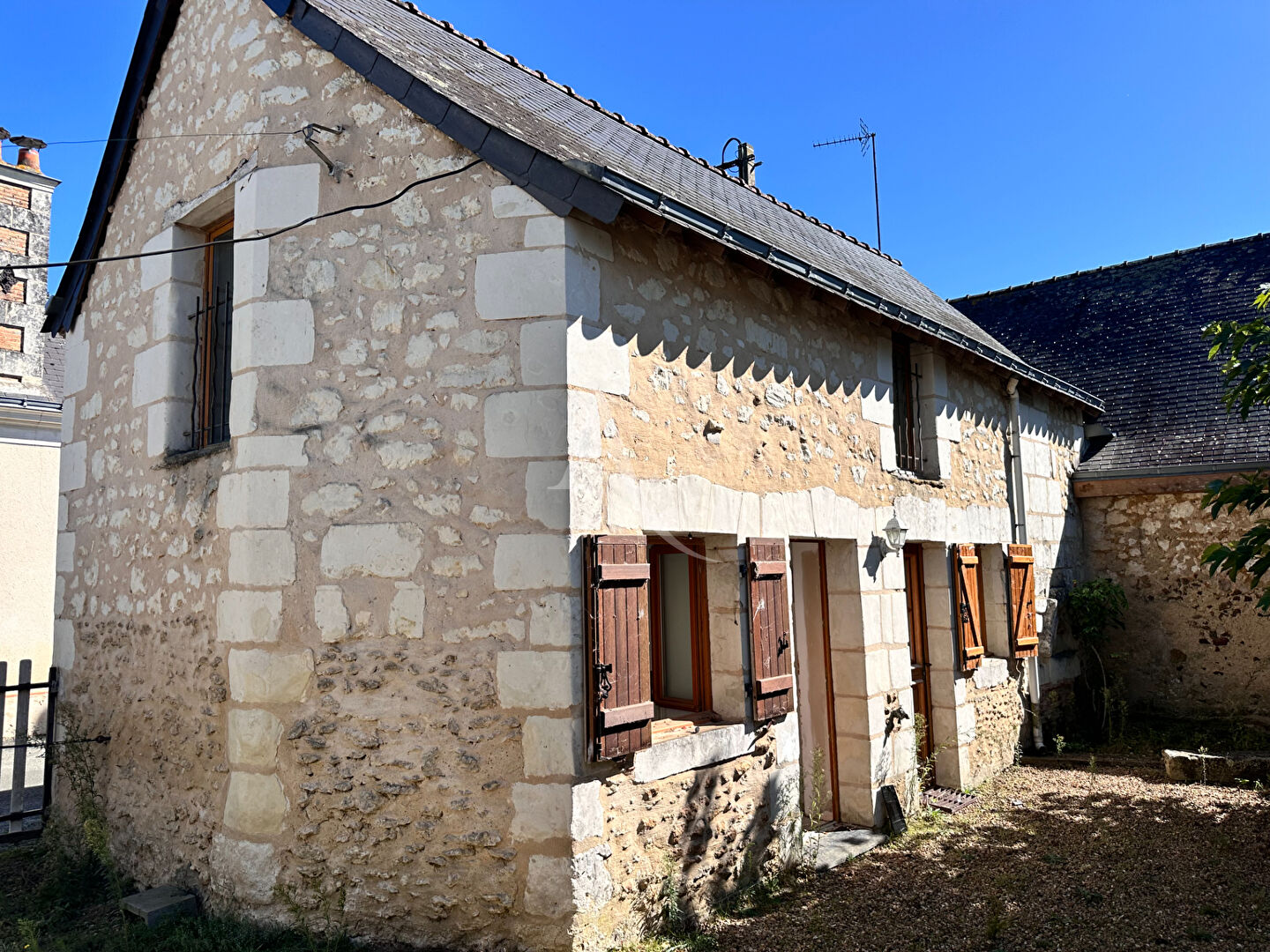 Agence immobilière de L'ADRESSE 49 - L'ADRESSE DE BEAUFORT EN VALLEE