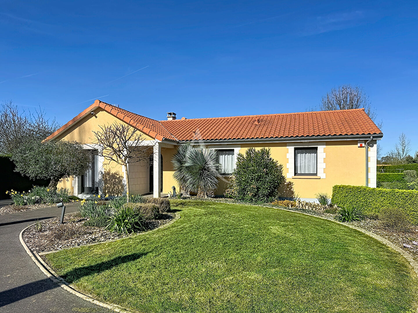 Agence immobilière de L'ADRESSE 49 - L'ADRESSE DE THOUARCE