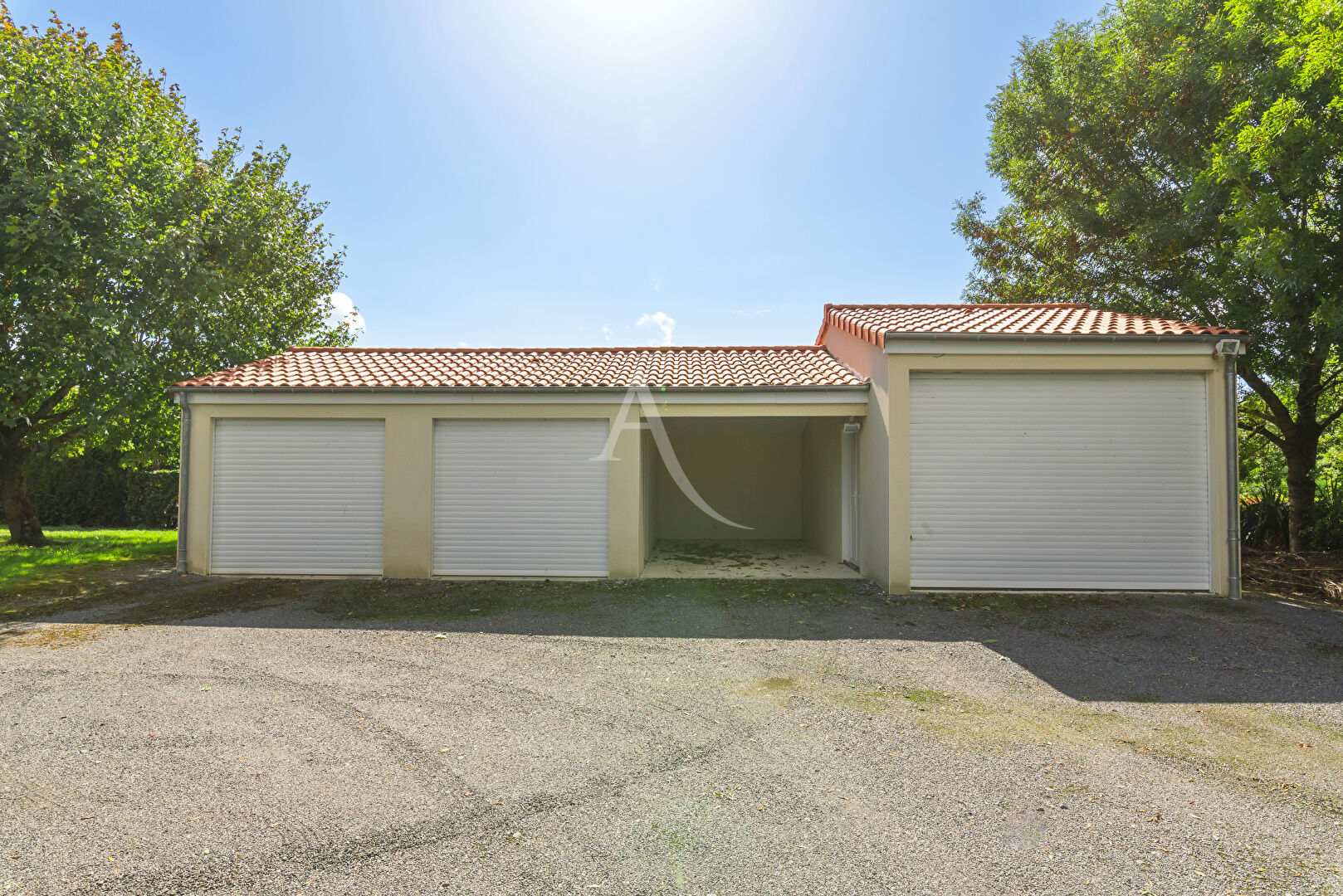 Photo Opportunité rare  sur l'axe Cholet - Angers image 4/6