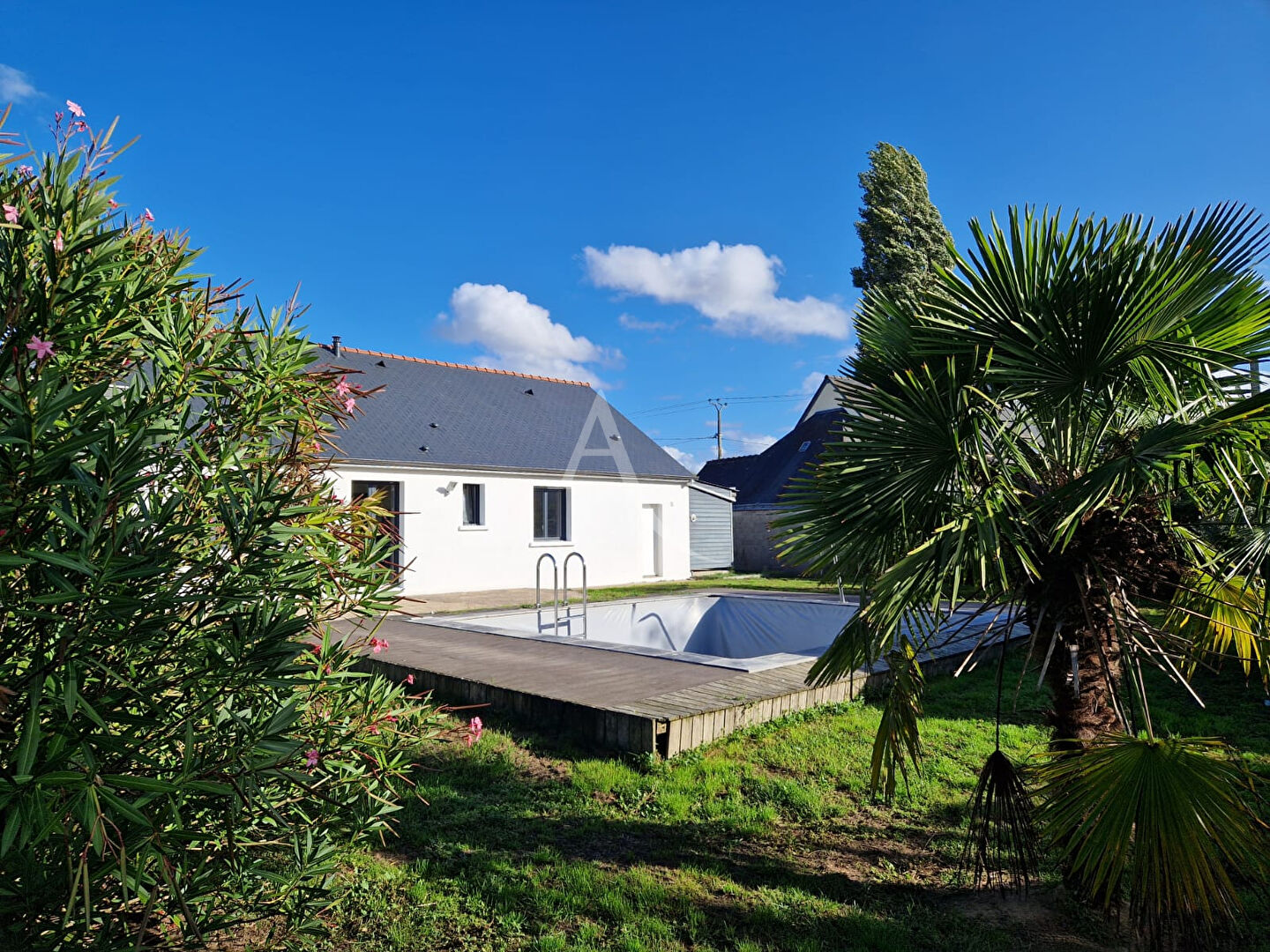 Maison Loire Authion 7 pièce(s)   161 m2