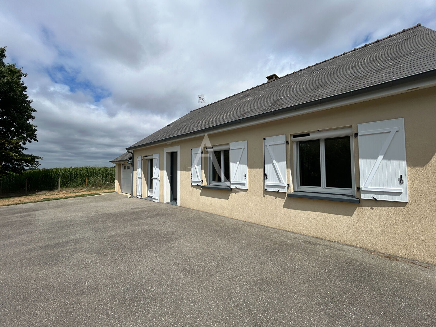 Agence immobilière de L'ADRESSE CHÂTEAU GONTIER