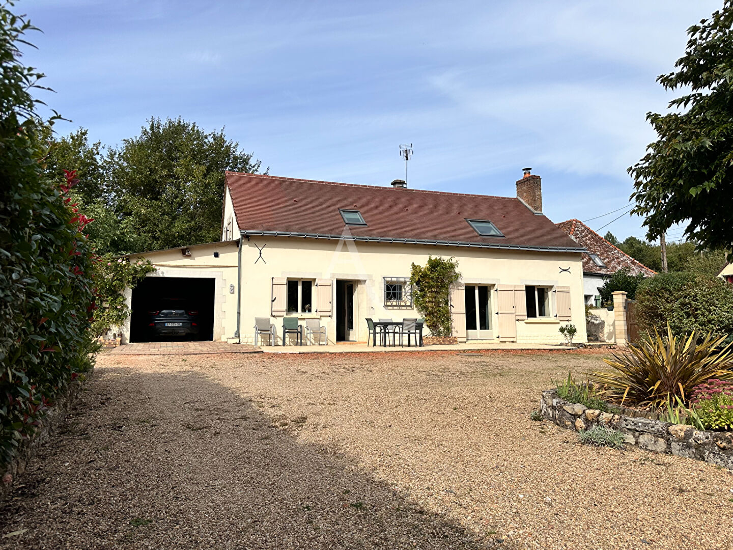 Agence immobilière de L'ADRESSE 49 - L'ADRESSE DE BEAUFORT EN VALLEE