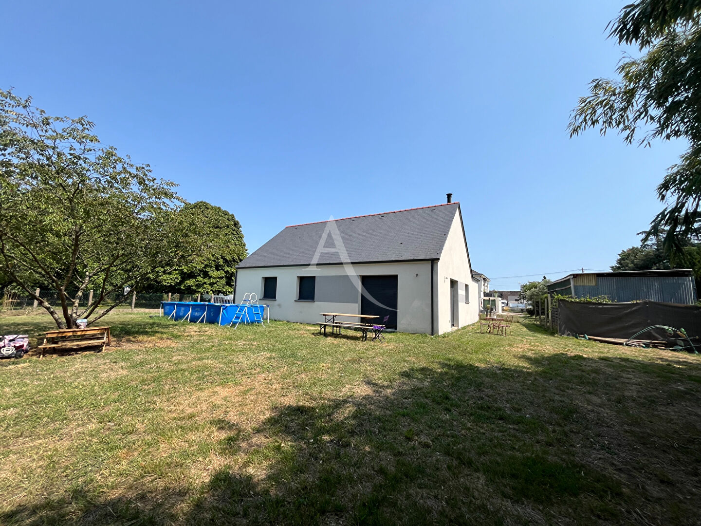 Exclusivité L'ADRESSE Tiercé, Maison de plain-pied contemporaine au coeur des commodités