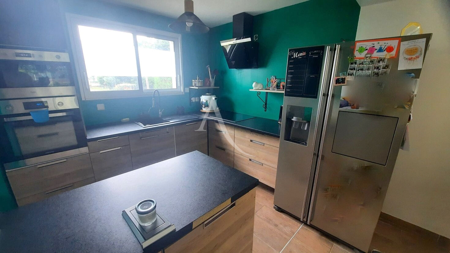 Photo Exclusivité L'ADRESSE Tiercé, Maison de plain-pied contemporaine au coeur des commodités image 4/6