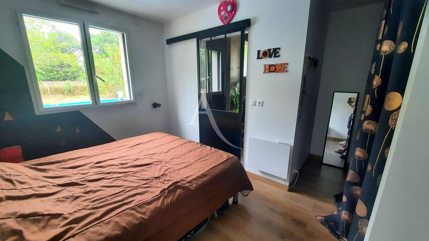 Photo Exclusivité L'ADRESSE Tiercé, Maison de plain-pied contemporaine au coeur des commodités image 5/6