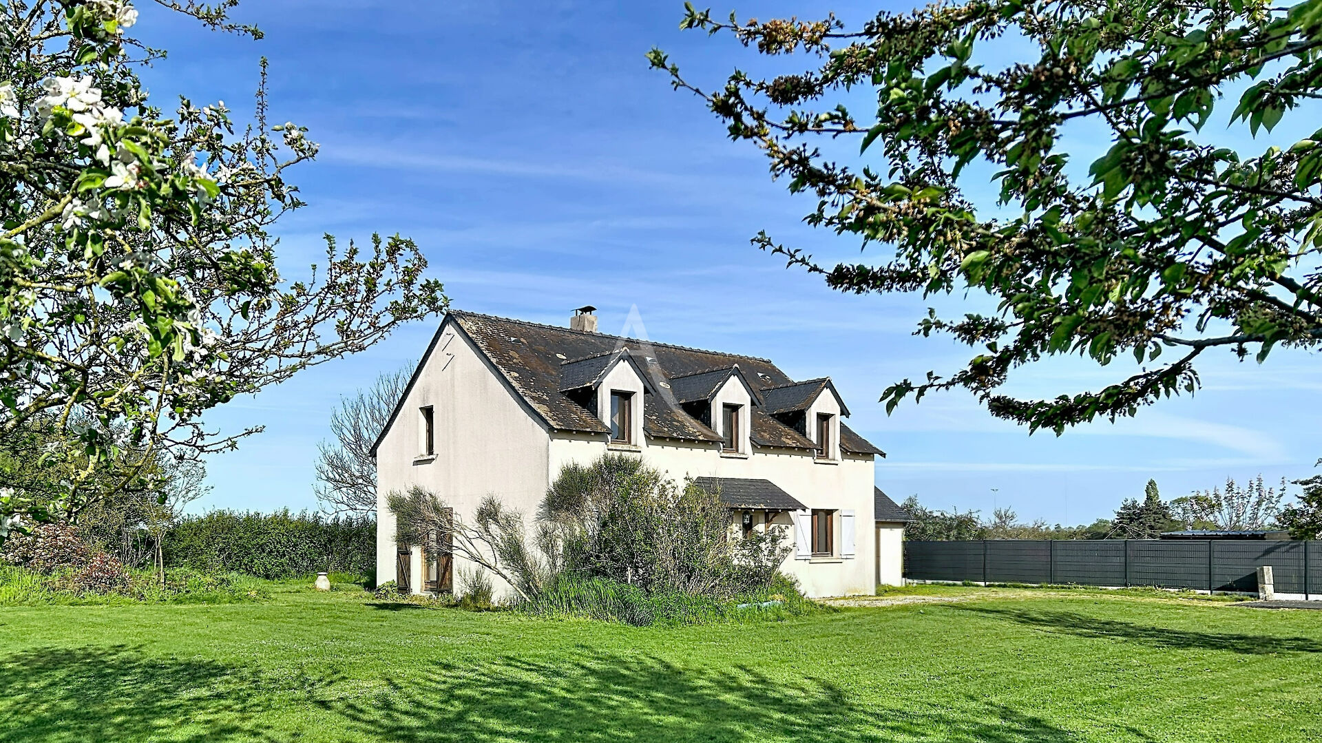 Agence immobilière de L'ADRESSE 49 - L'ADRESSE DE THOUARCE