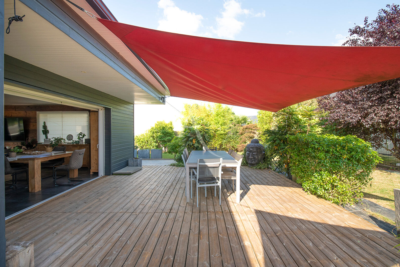 Agence immobilière de 
 L'ADRESSE 49 - L'ADRESSE CHALONNES SUR LOIRE 
