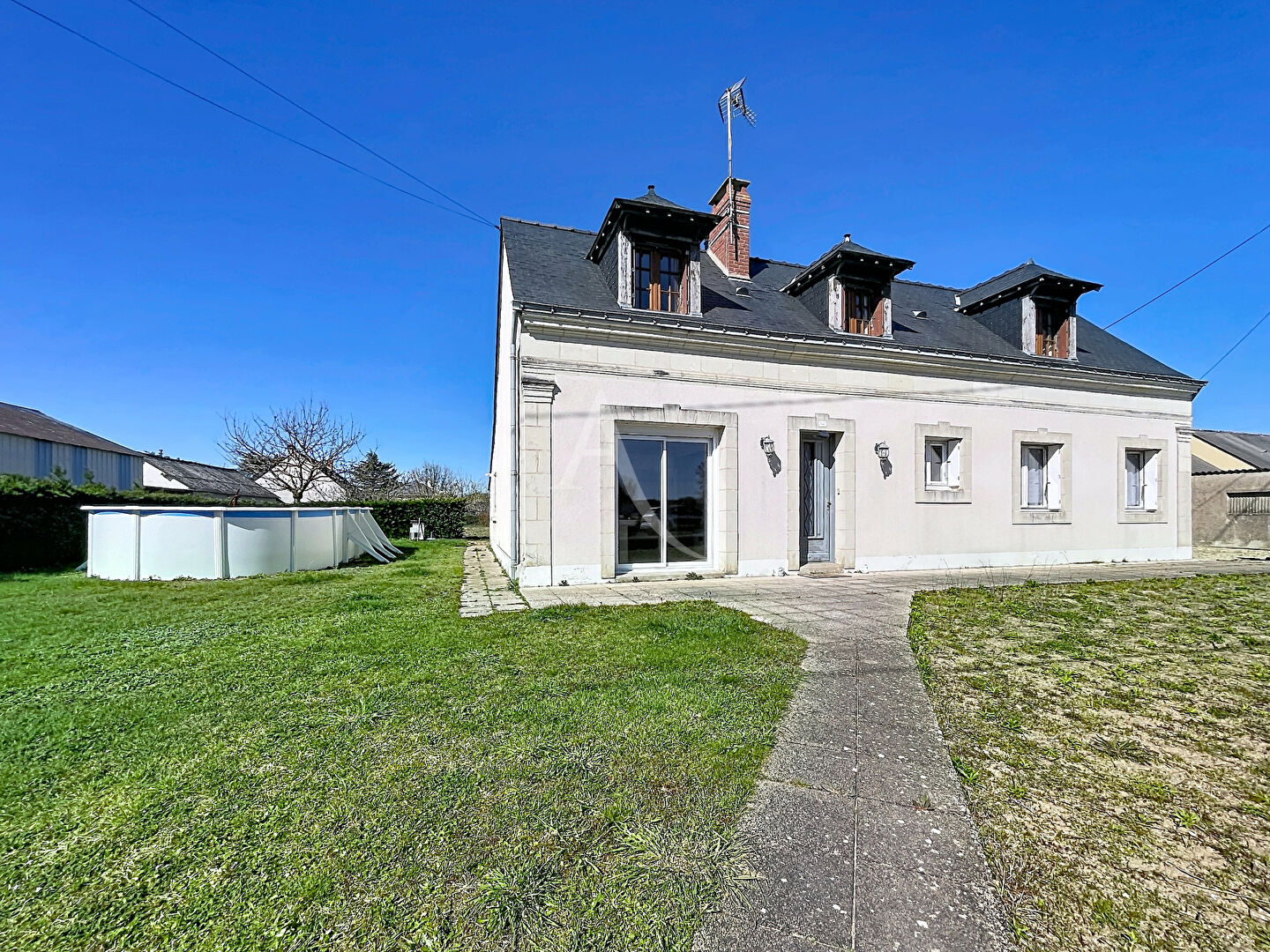 Agence immobilière de L'ADRESSE 49 - L'ADRESSE DE BEAUFORT EN VALLEE