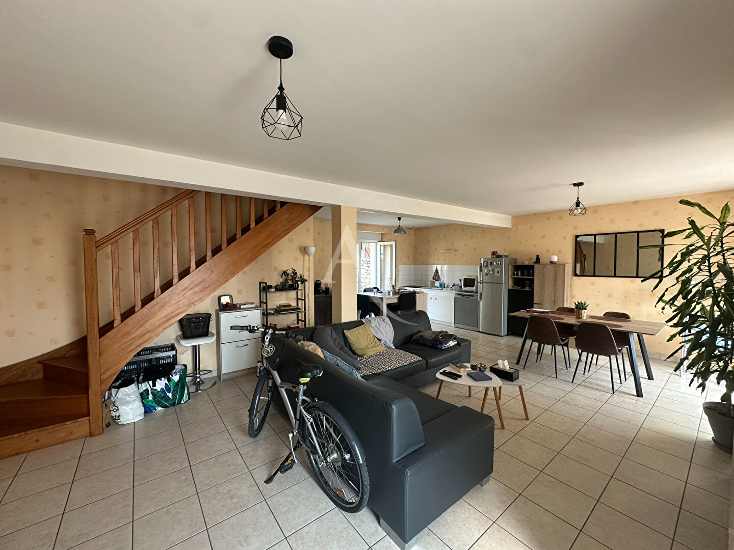 Photo Ensemble immobilier locatif - 3 maisons T4 en parfait état image 3/6