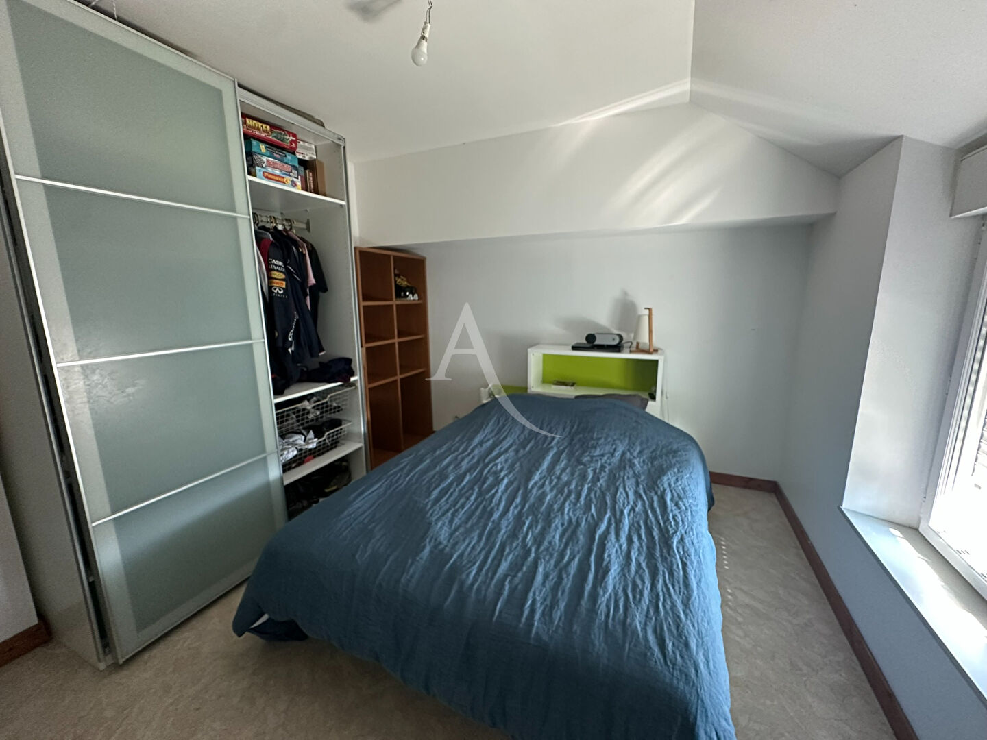 Photo Ensemble immobilier locatif - 3 maisons T4 en parfait état image 5/6