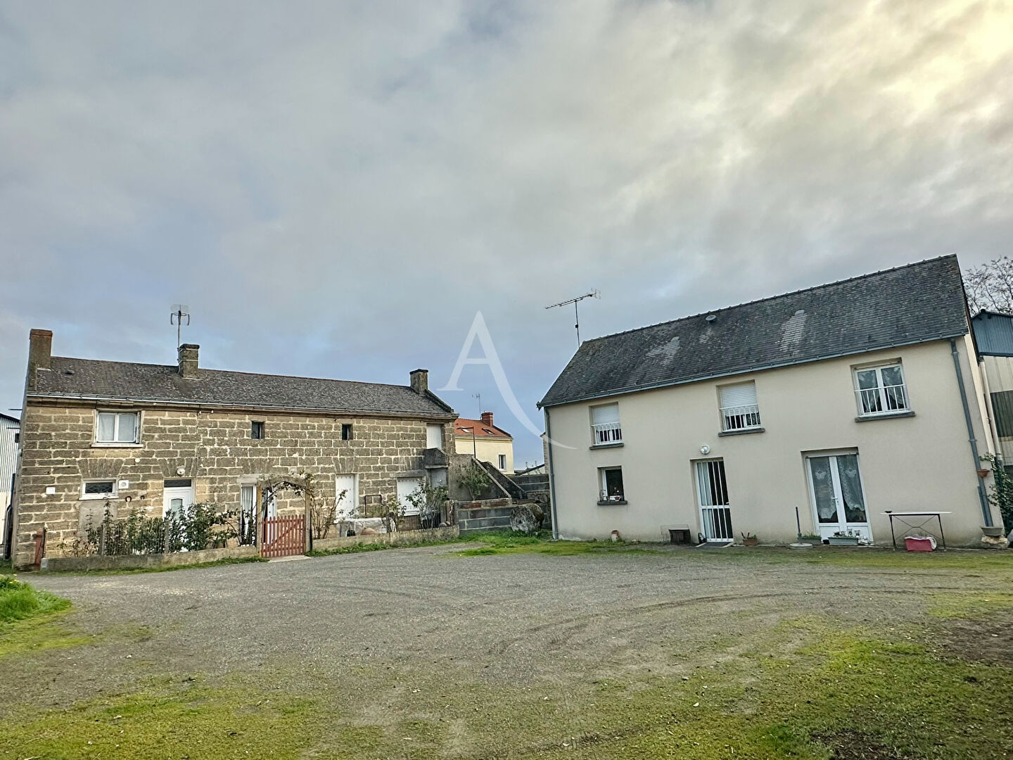 Agence immobilière de L'ADRESSE 49 - L'ADRESSE DE DOUE