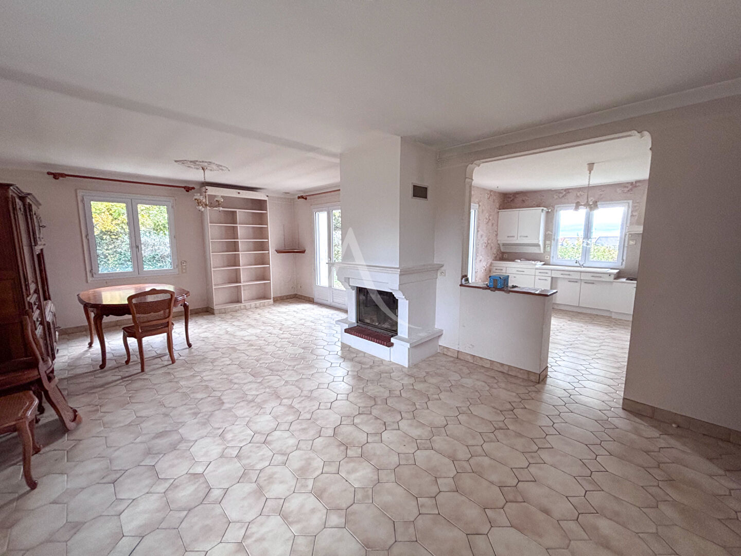 Agence immobilière de L'ADRESSE CHÂTEAU GONTIER