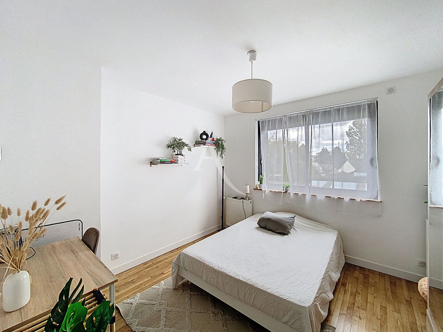 Photo Maison rénové avec 6 pièces et un local professionnel avec un loyer de 470 image 6/6