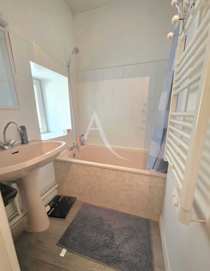 Photo Appartement Angers Type 1 - 26 m2 image 4/5