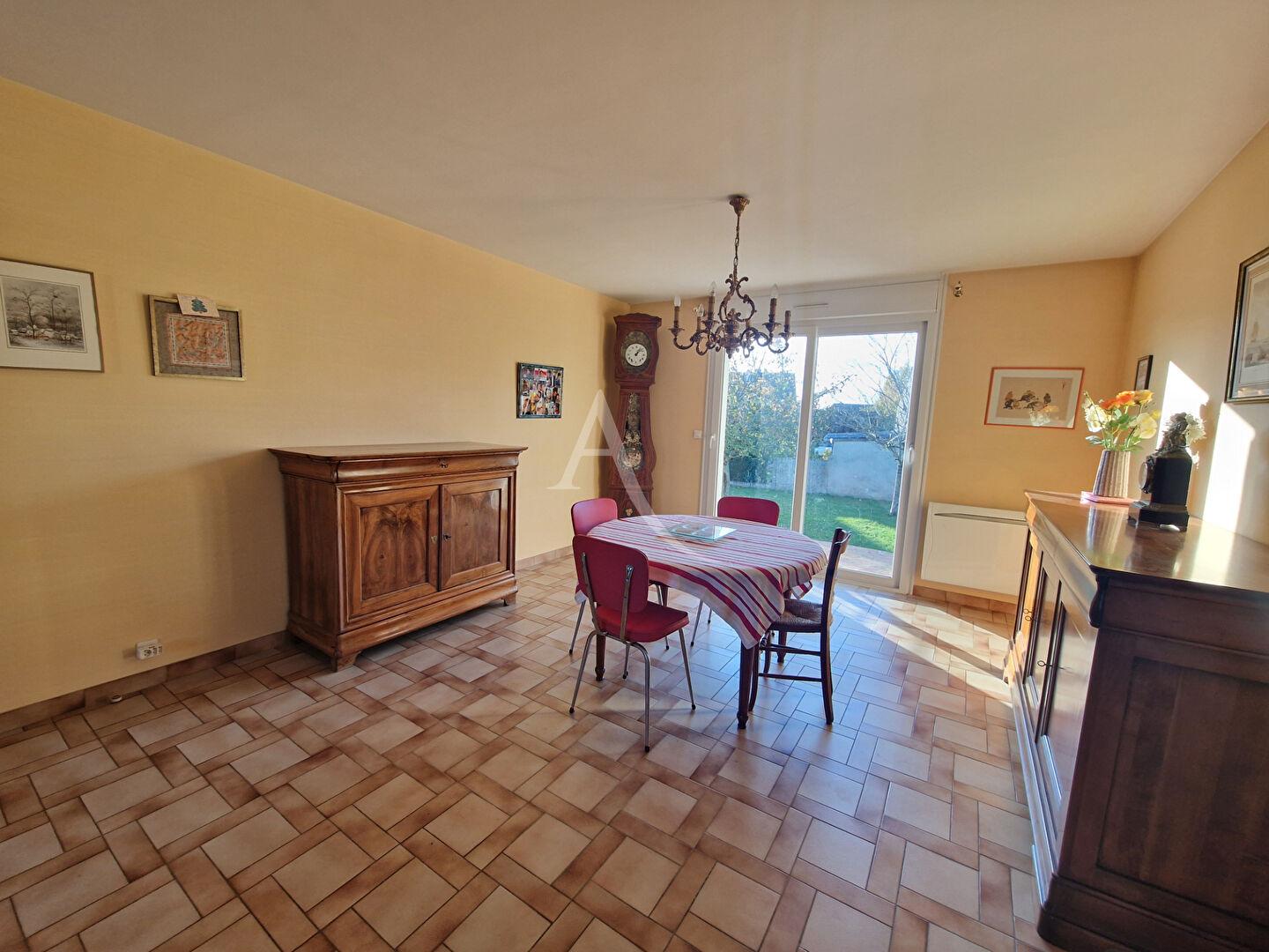 Photo Maison Bonchamp Les Laval image 3/6