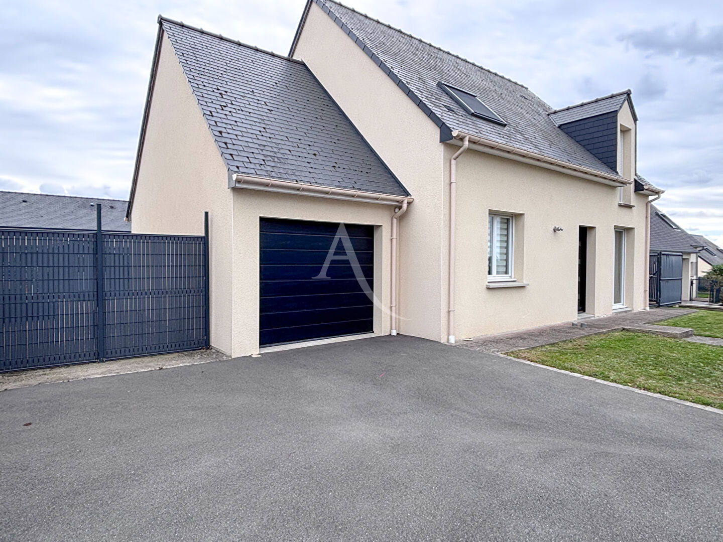 Maison de 2015 Forcé 103m² - vie de plain pied