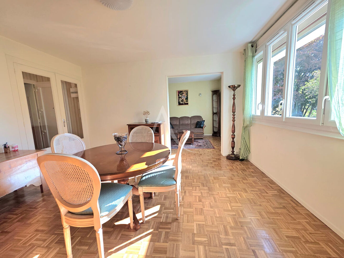 Photo Appartement Angers 3 pièce(s) 67 m2 image 2/6