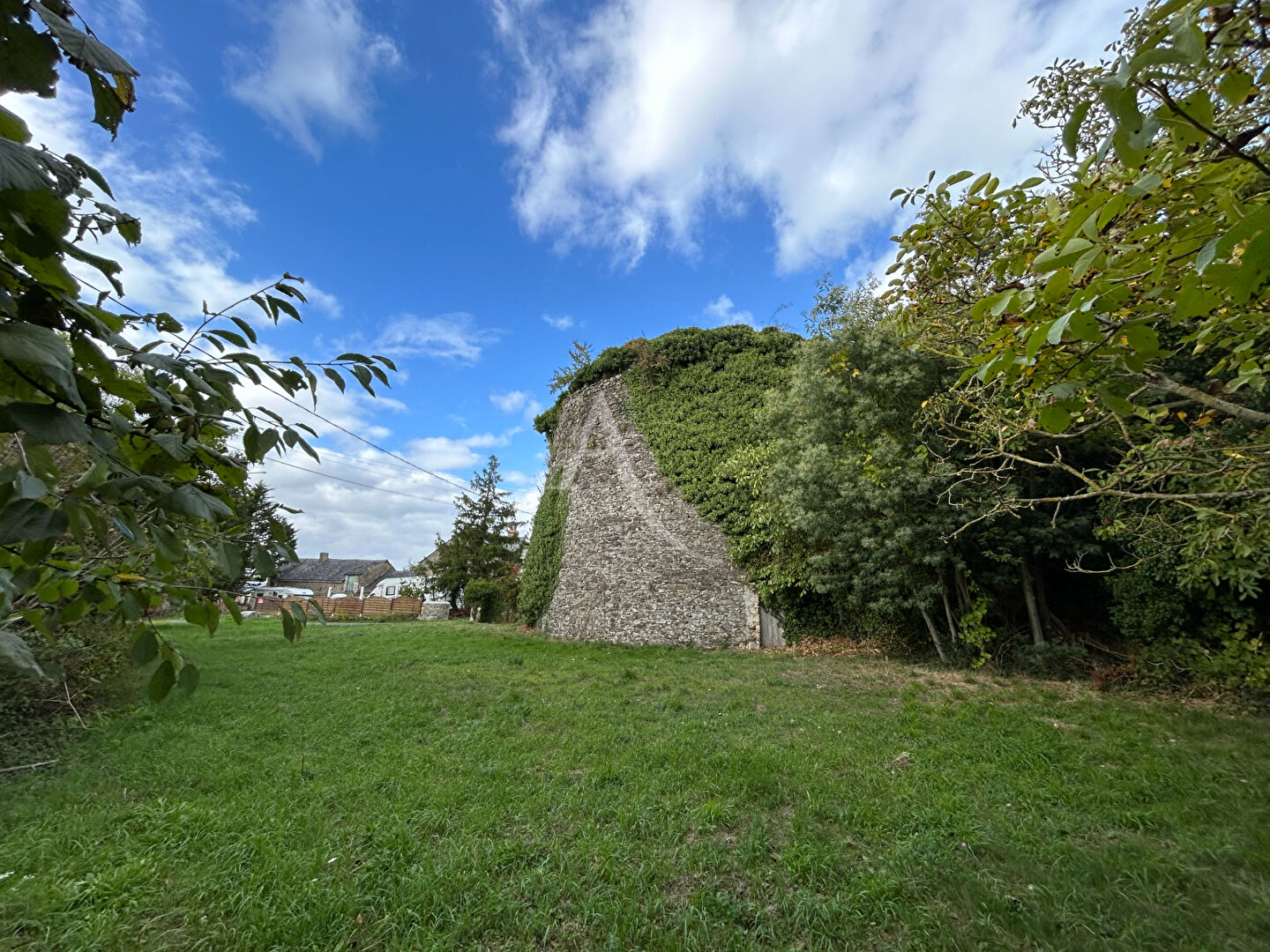 Agence immobilière de 
 L'ADRESSE 49 - L'ADRESSE CHALONNES SUR LOIRE 
