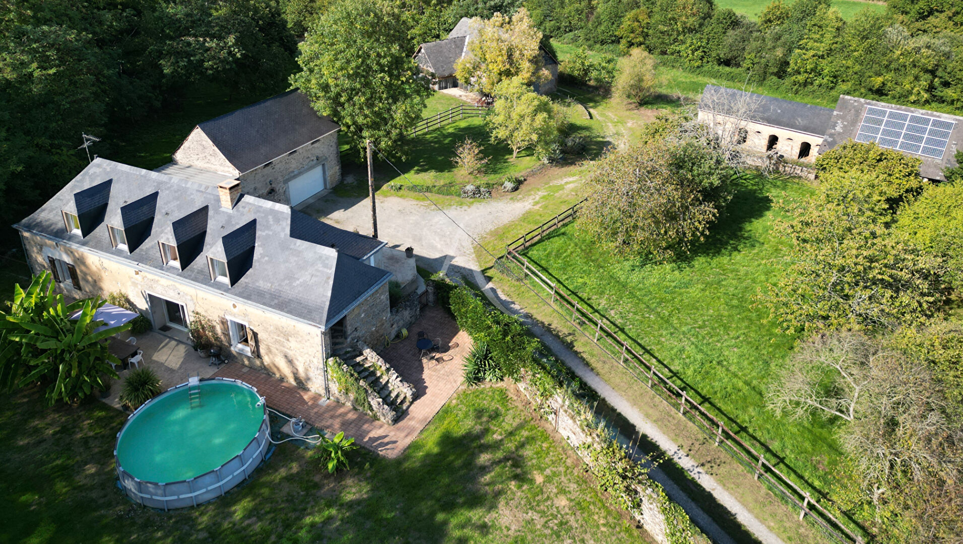 Agence immobilière de L'ADRESSE CHÂTEAU GONTIER