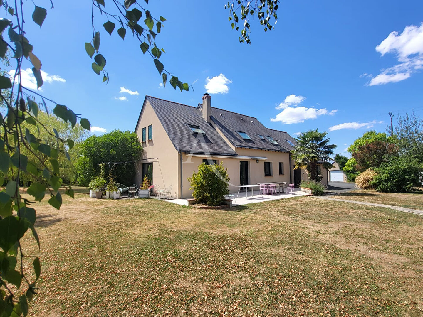 Agence immobilière de 
 L'ADRESSE 49 - L'ADRESSE CHALONNES SUR LOIRE 
