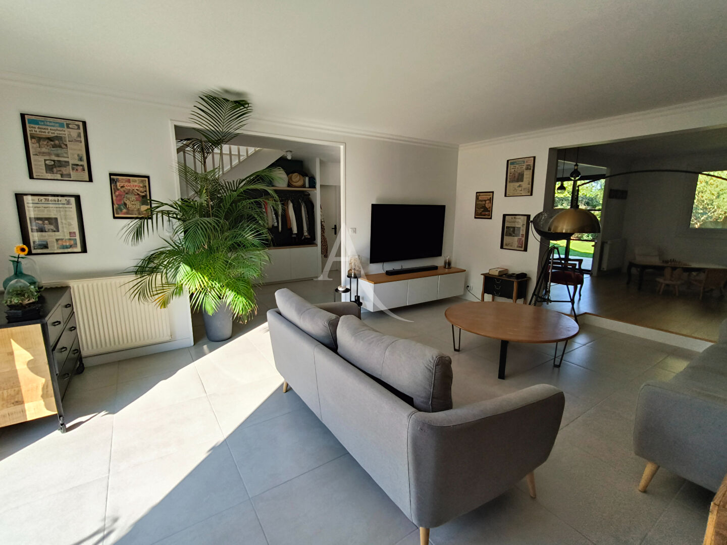 Photo MAISON 5 CHAMBRES + UN BUREAU GARAGE ET JARDIN image 3/6
