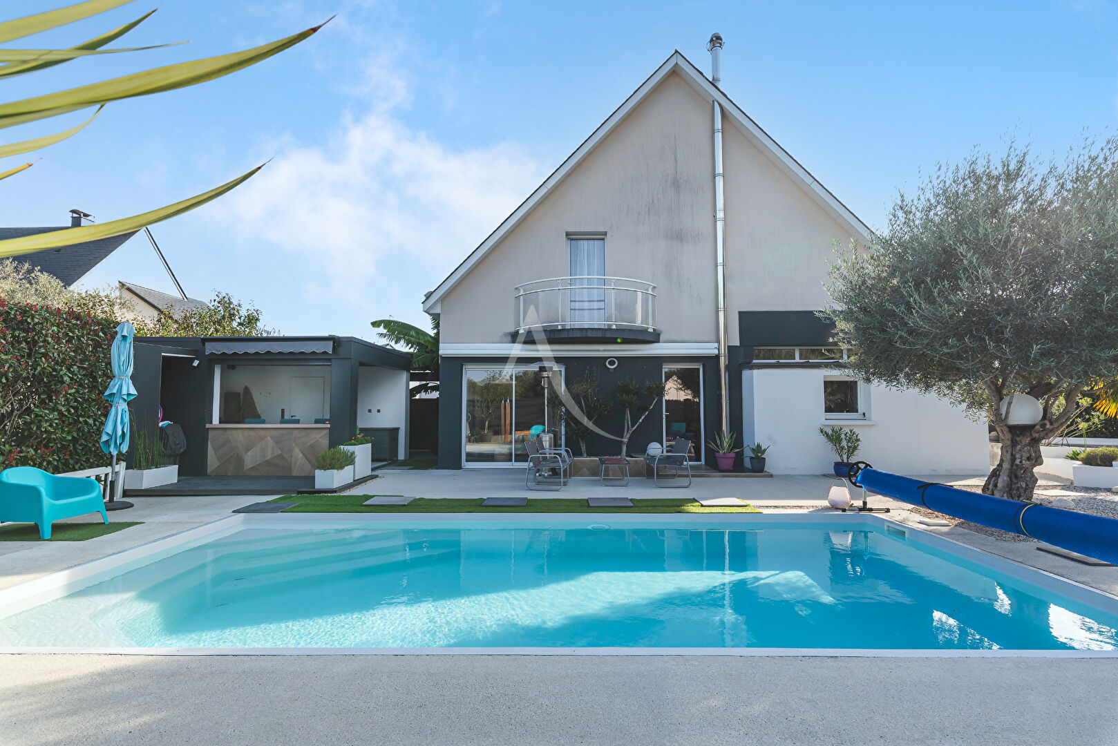 Agence immobilière de L'ADRESSE 49 - L'ADRESSE DE CHATEAU GONTIER