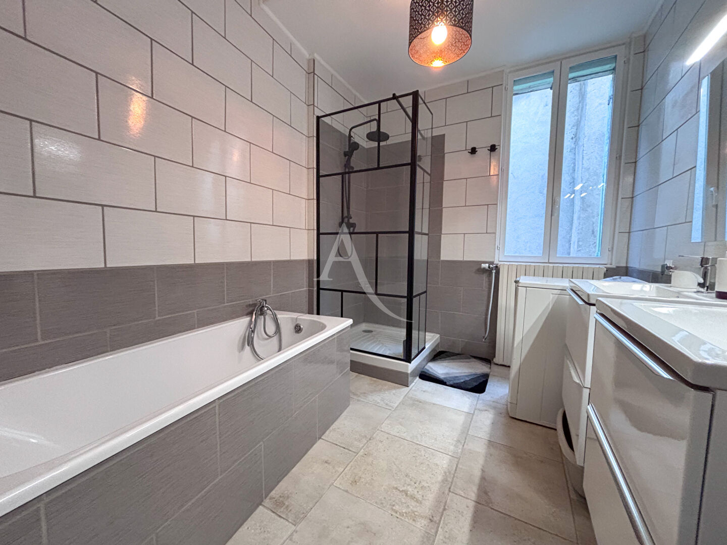 Photo Maison Chateau Gontier Sur Mayenne 4 pièce(s) 83 m2 image 5/6